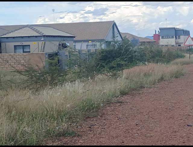 450M² VACANT LAND FOR SALE IN LEBOWAKGOMO ZONE P